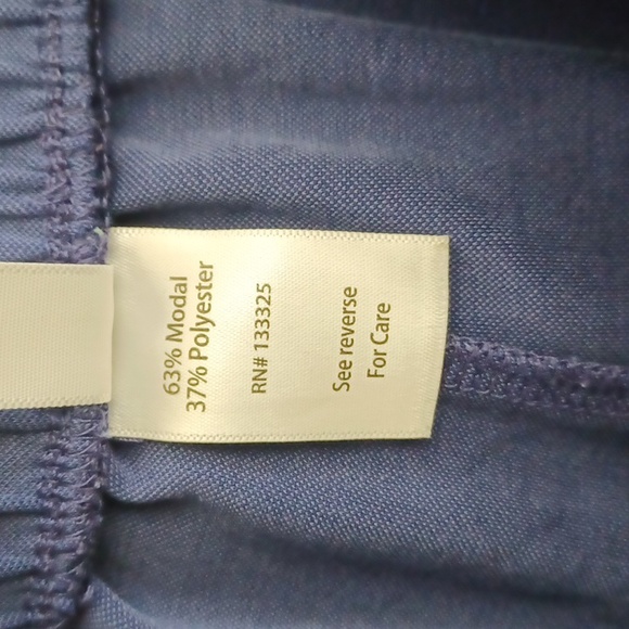 Guru Active Flowy Navy Blue Shorts Womans Size Small - Picture 6 of 6